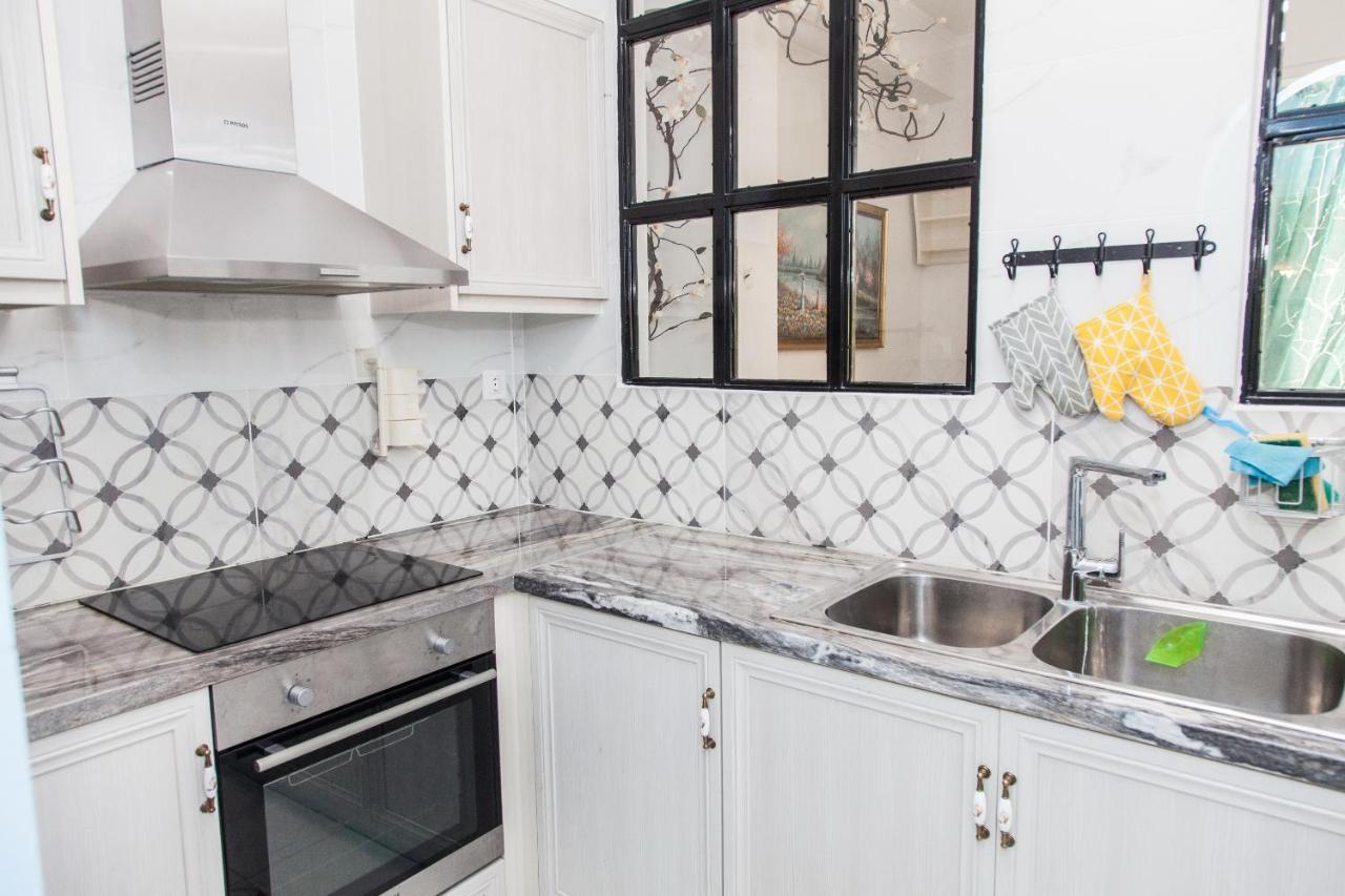 Charming Apartment In Pagkrati- Gtd95602 เอเธนส์ ภายนอก รูปภาพ